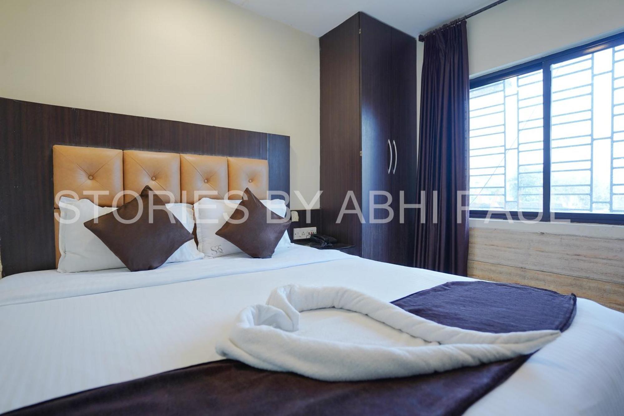 Sheldon Hotel Калькутта Экстерьер фото
