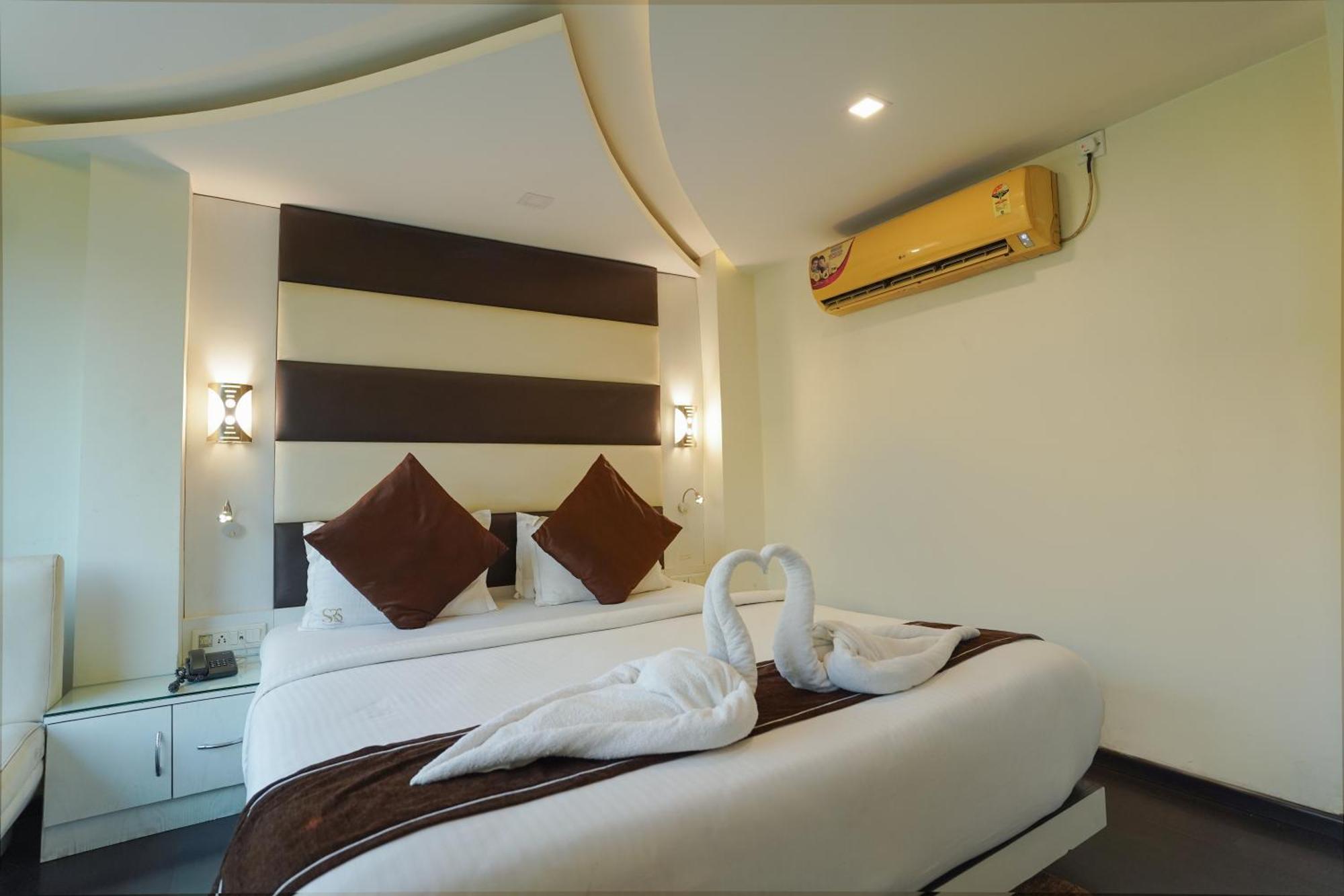 Sheldon Hotel Калькутта Экстерьер фото