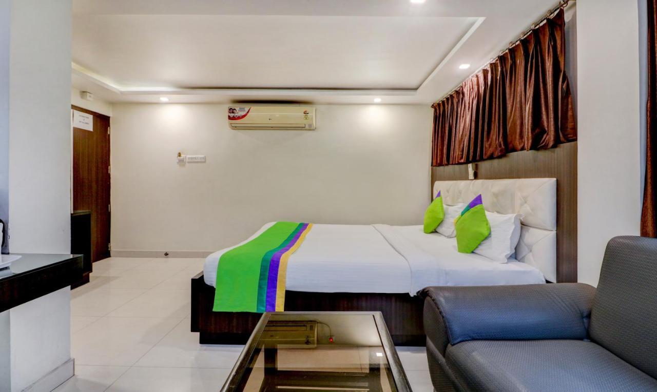Sheldon Hotel Калькутта Экстерьер фото
