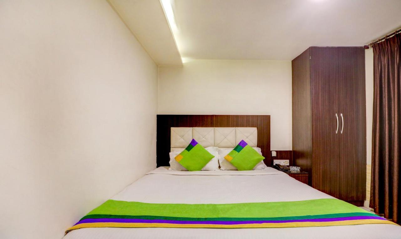 Sheldon Hotel Калькутта Экстерьер фото